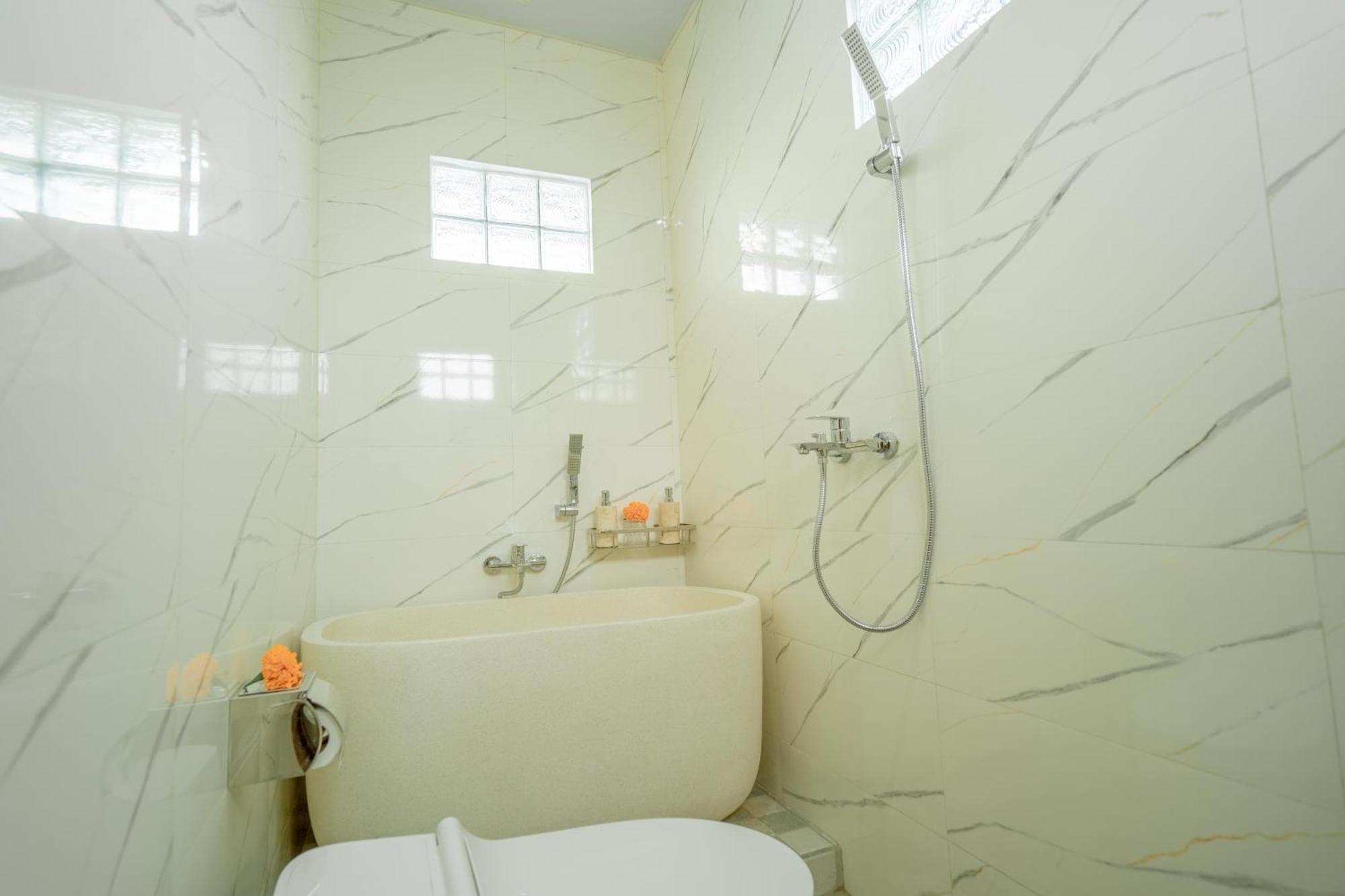 Ashanti Guest House Ubud ภายนอก รูปภาพ